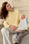 Sophie Rollneck Yellow