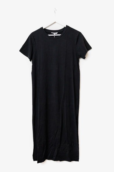 Vic T-Shirtdress Black