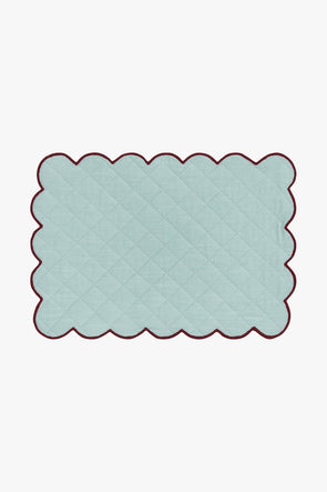 Frosty Scalloped Placemat