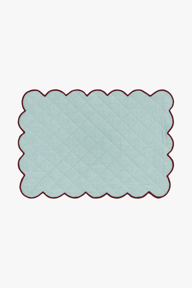 Frosty Scalloped Placemat