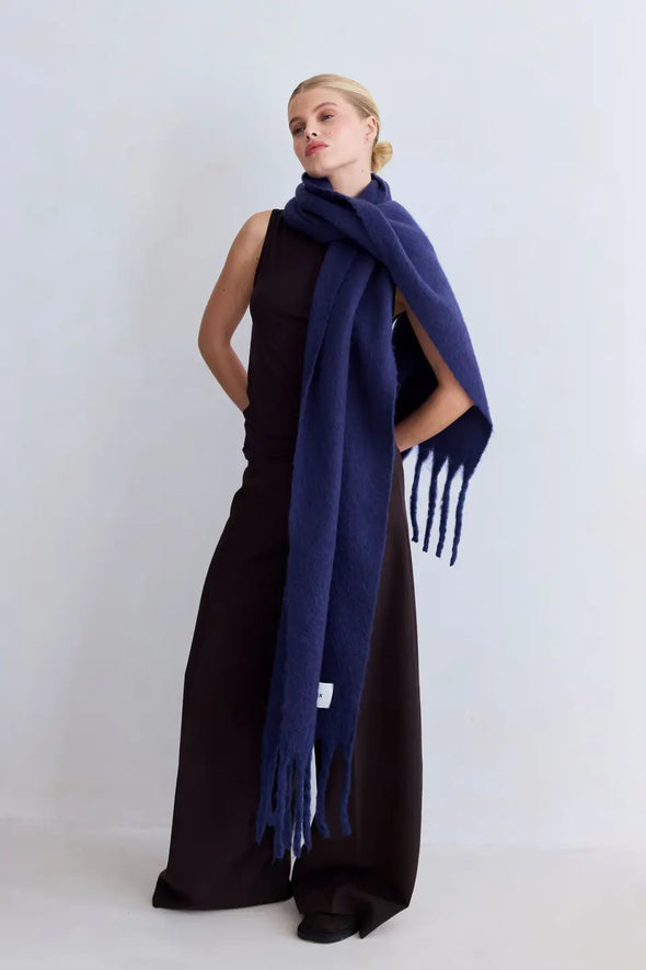 The Reykjavik Scarf Midnight Blue