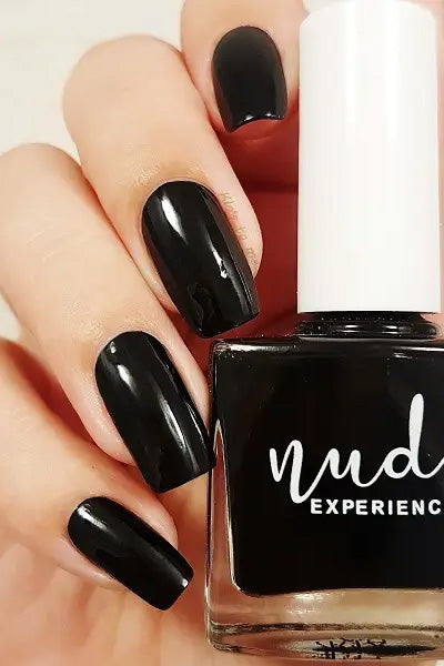 Nude Nailpolish Inuk