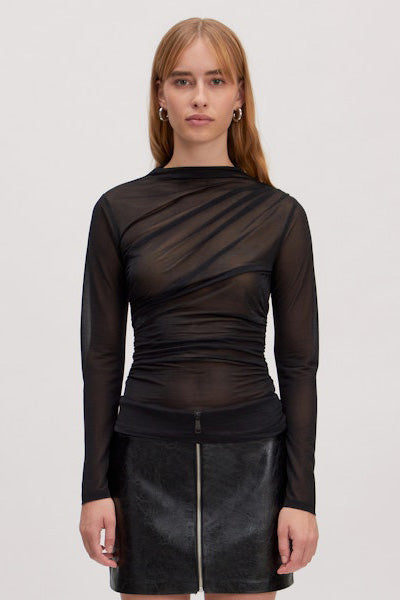 Veloria Longsleeve Black