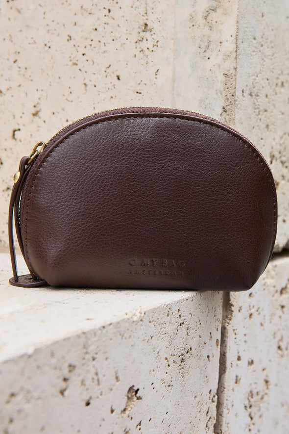 Make-Up Case Chocolate Medium