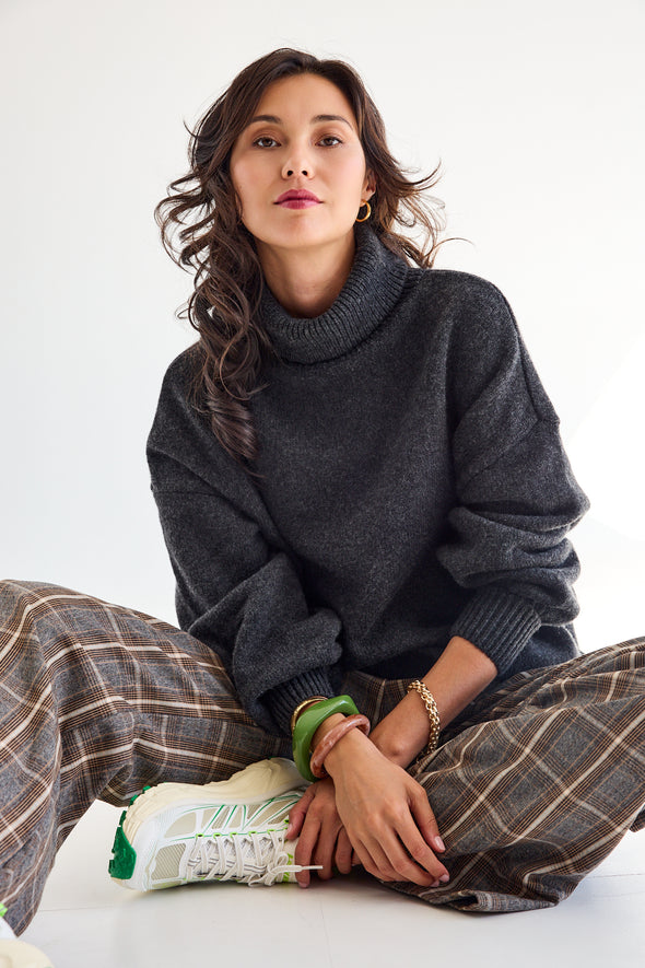 Niko Cashmere Jumper Carbonella