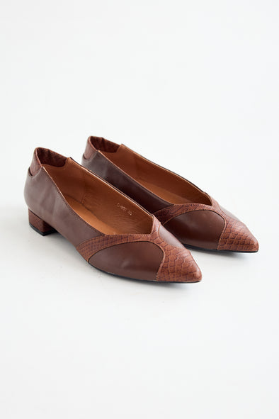 Marianne Pump Brown