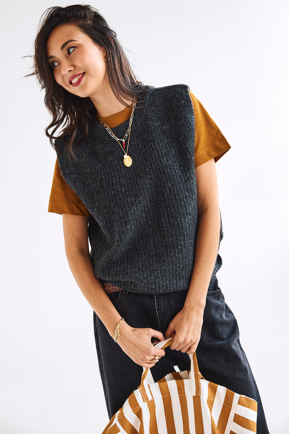 Josie Vest Dark Grey