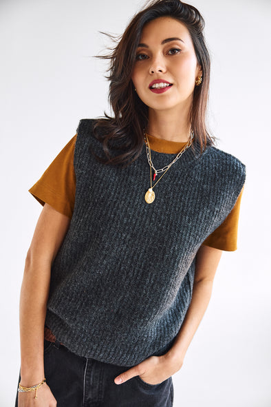 Josie Vest Dark Grey
