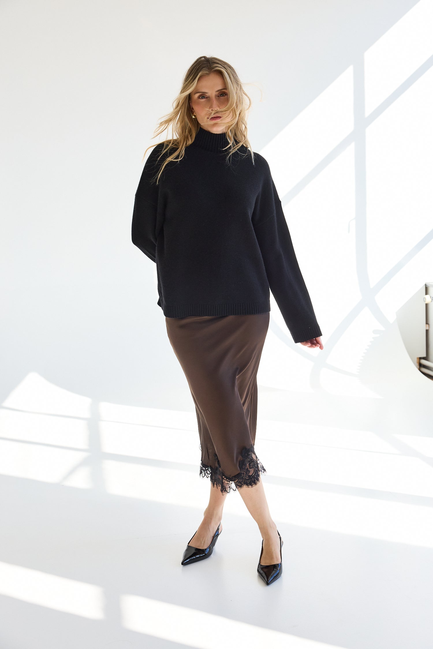 Cille Cashmere High Neck Knit