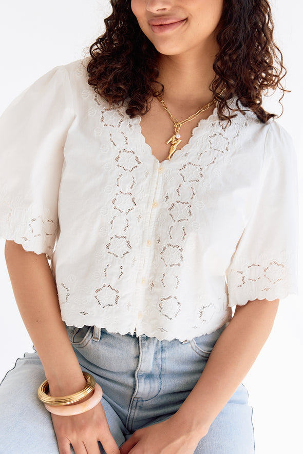 Amory V-Neck Top Cloud Dancer