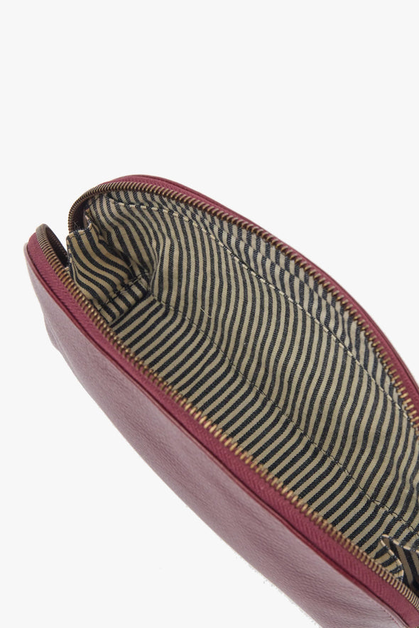 Make-Up Case Dark Cherry Medium
