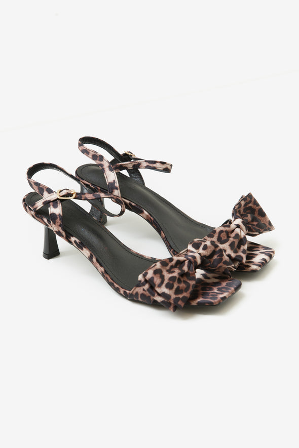 Jezebel Sandal Leo