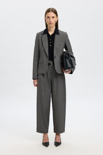 Berit Barrel Pant