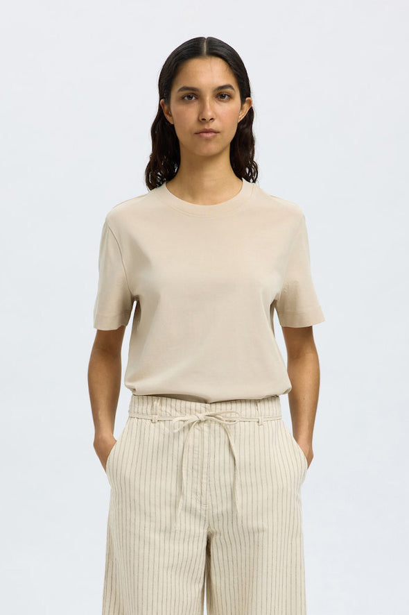 Essential SS Boxy T-Shirt Oatmeal
