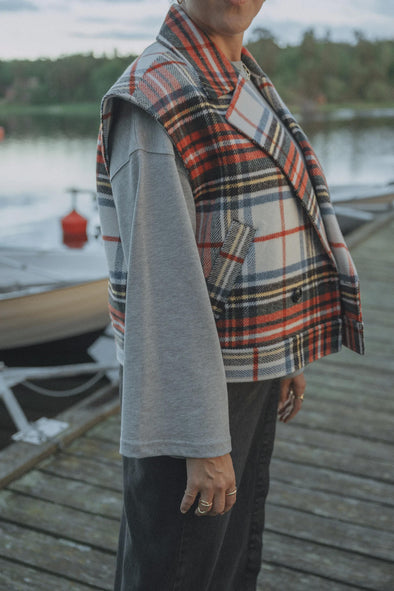 Sandy Sleeveless Vest Check