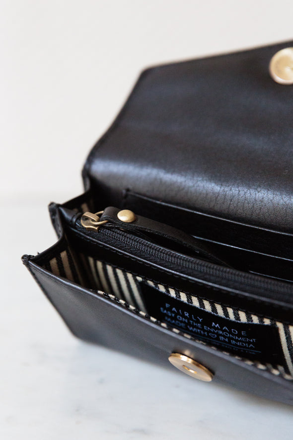 Jo's Purse Classic Black - O My Bag - Envelope purse black leather